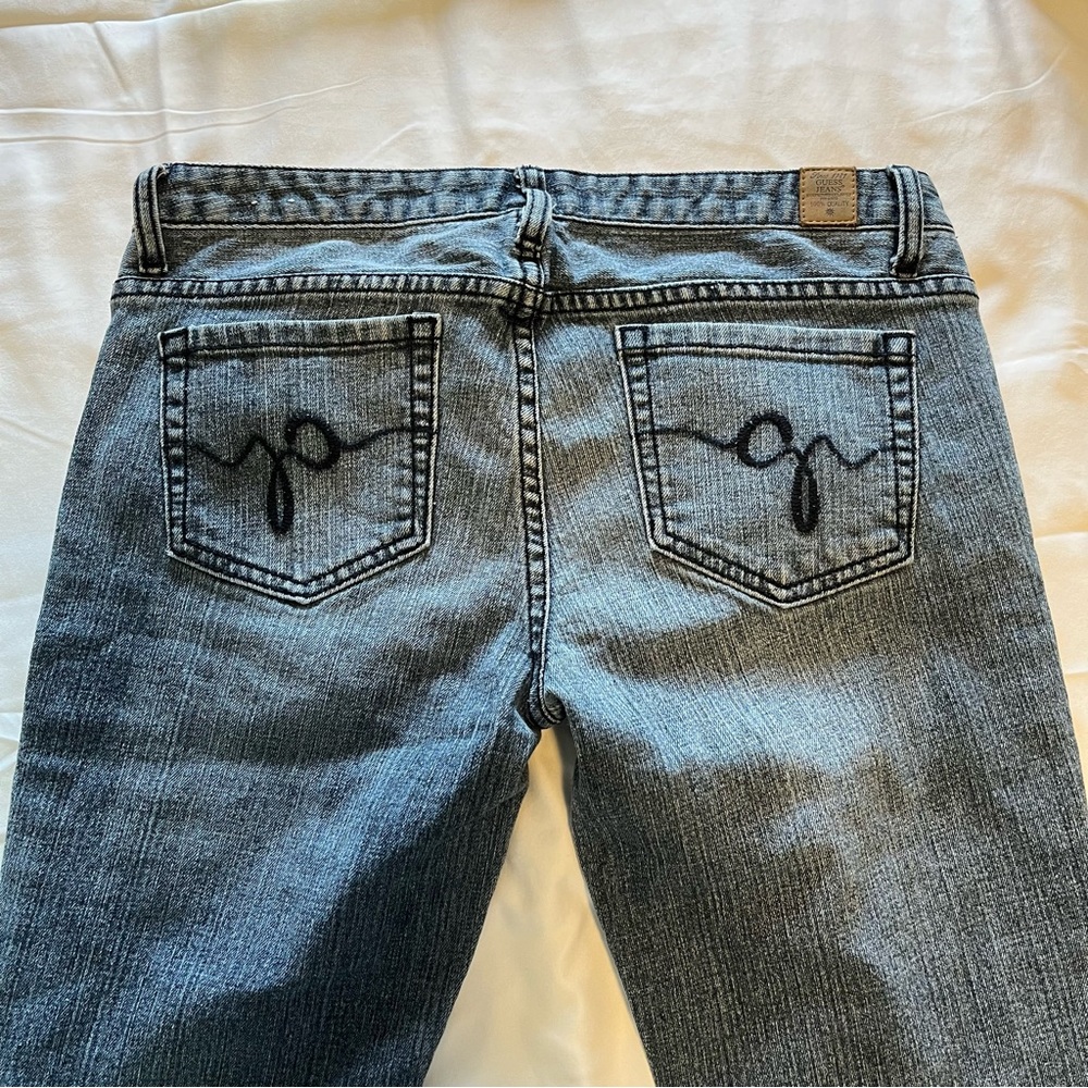 Guess bootcut jeans size 28
